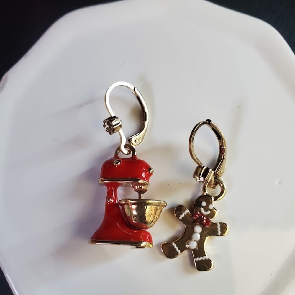 Betsey Johnson Mismatched Christmas Earrings Red Stand Mixer Gingerbread Man